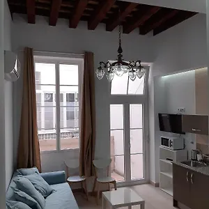 Valverde 1-c , Cádiz España